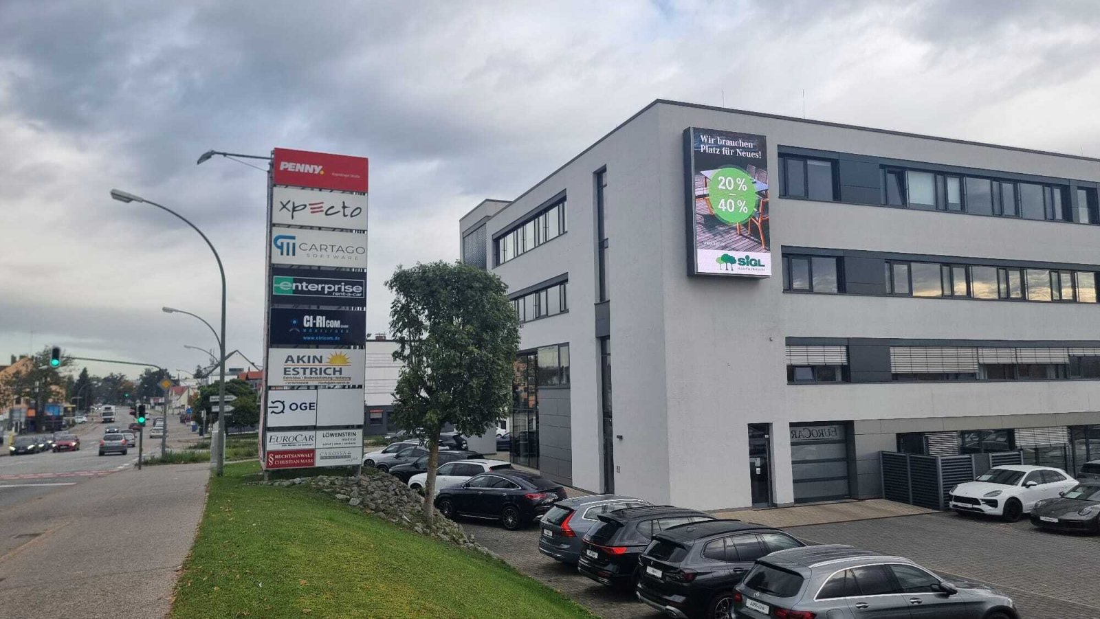 Landshuts zentrale Videofläche – ideal für Produkte, Aktionen und Kampagnen