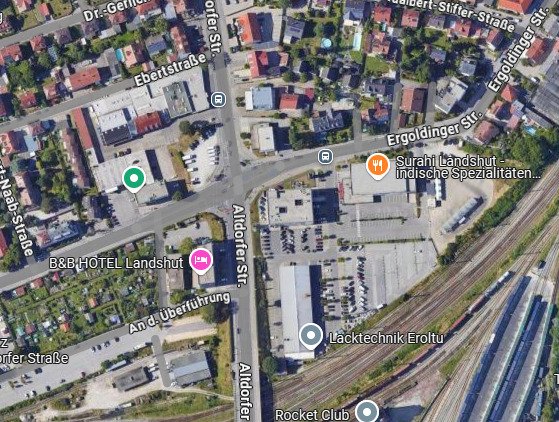 Im Zentrum der Aufmerksamkeit – Werbefläche nahe Landshuter Hauptbahnhof