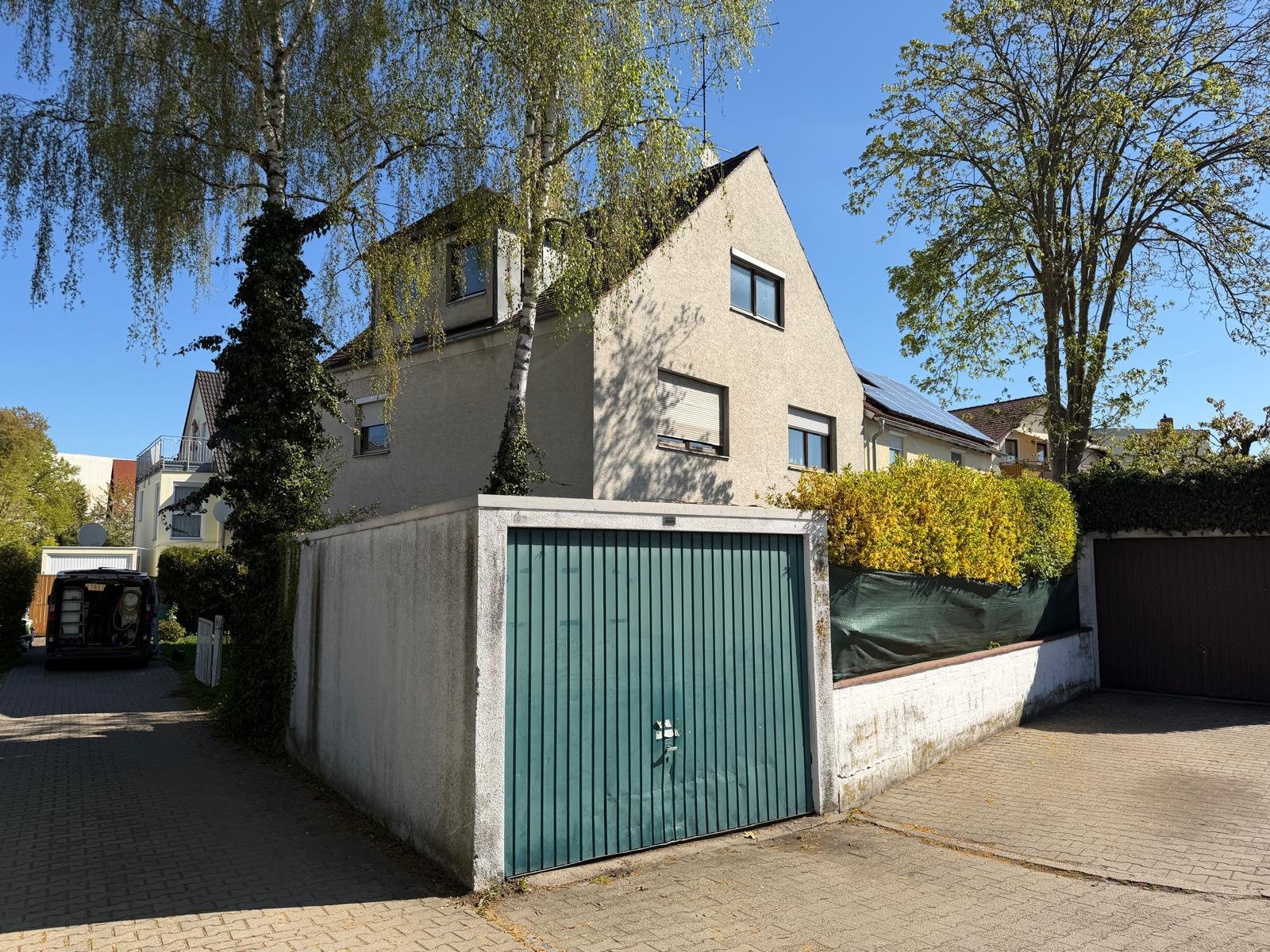 Stauraum oder Stellplatz? Beides! Garage in Landshut nahe Hauptbahnhof