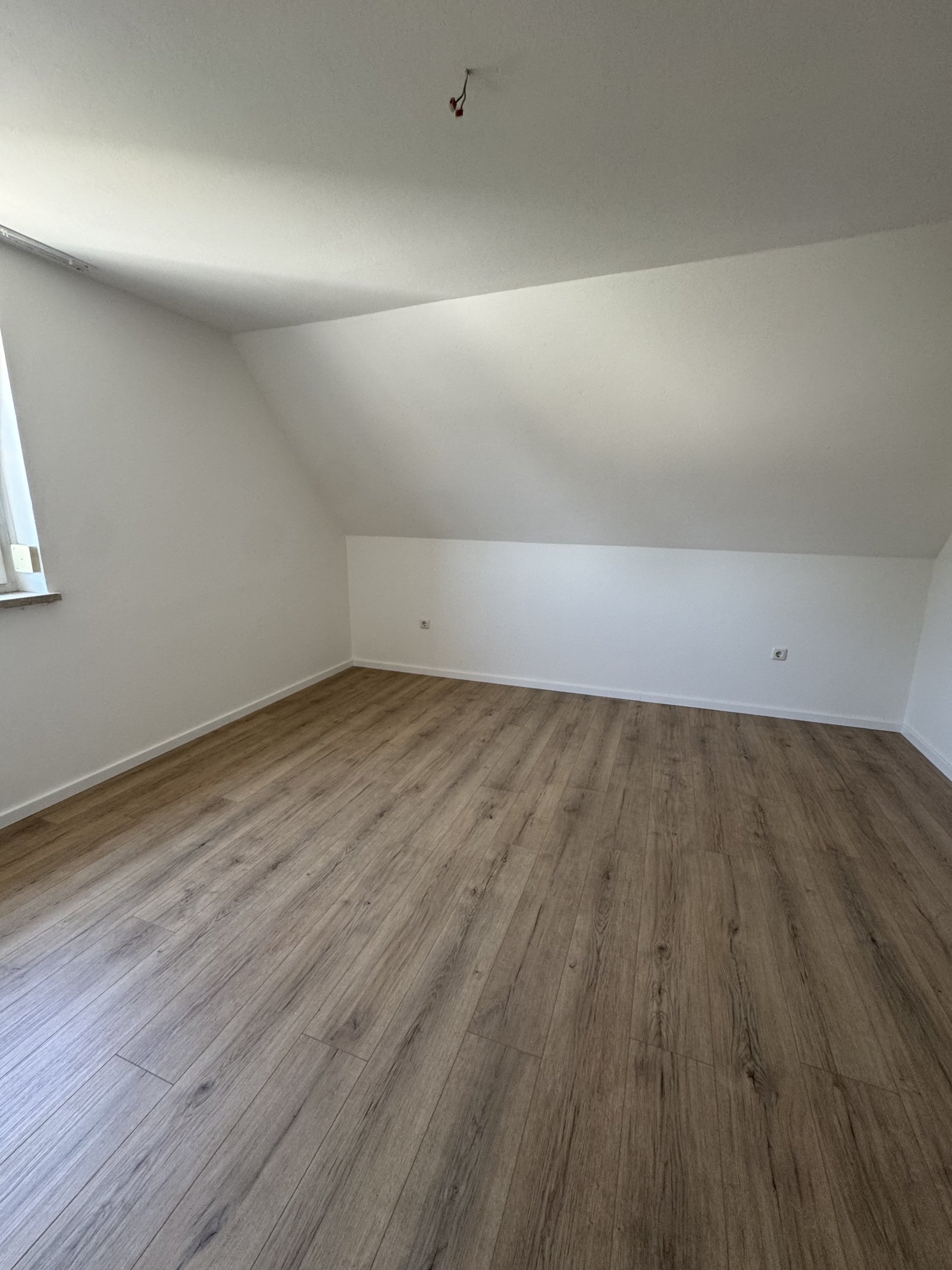 Gut geschnittene & zentrale 3,5-Zimmer Wohnung - Wolfgangsiedlung